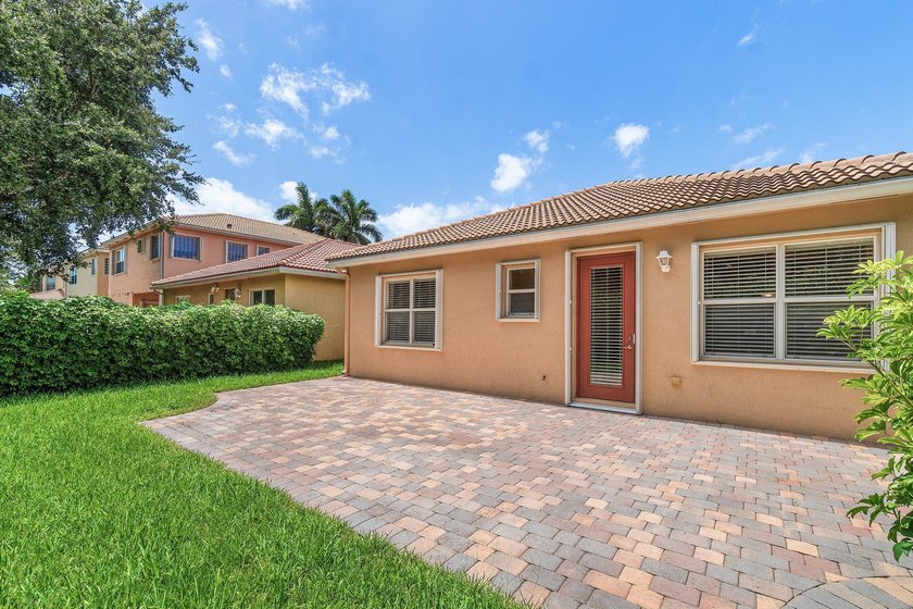 Proudly offered by the original owners, this beautifully - photo 26