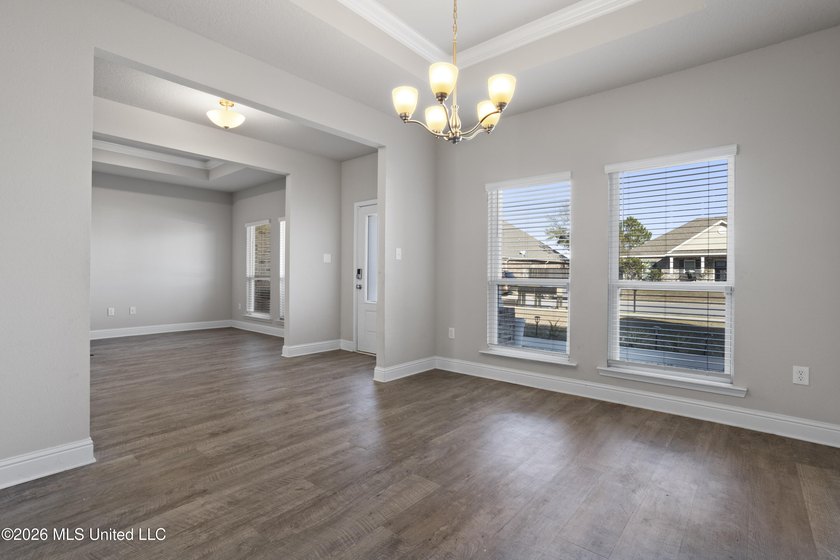 Beautiful home on a spacious community lot in the highly desired - photo 21