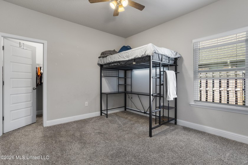 Beautiful home on a spacious community lot in the highly desired - photo 32