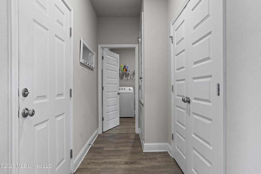 Beautiful home on a spacious community lot in the highly desired - photo 36