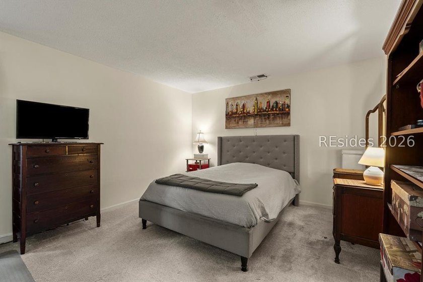 Great Value You Don't Want to Miss! Finding a 3-bedroom, 3-bath - photo 11