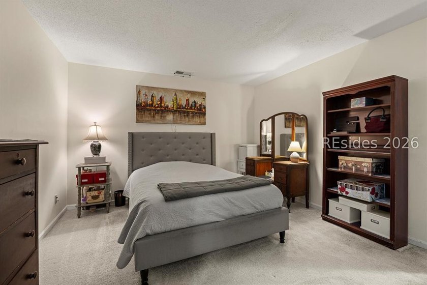 Great Value You Don't Want to Miss! Finding a 3-bedroom, 3-bath - photo 12