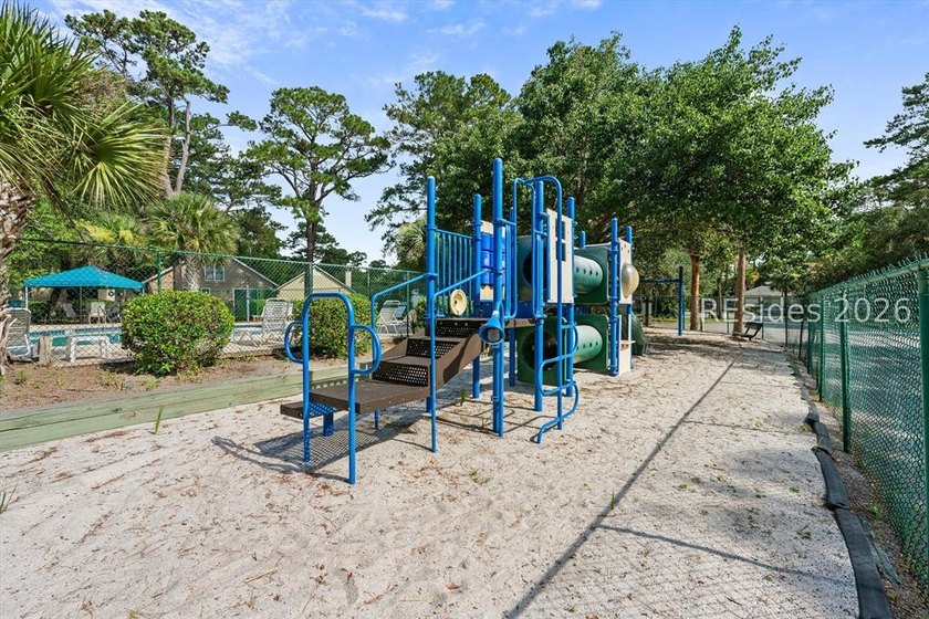 Great Value You Don't Want to Miss! Finding a 3-bedroom, 3-bath - photo 31