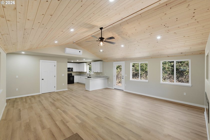 Completely rebuilt from the studs up, this beautifully remodeled - photo 6