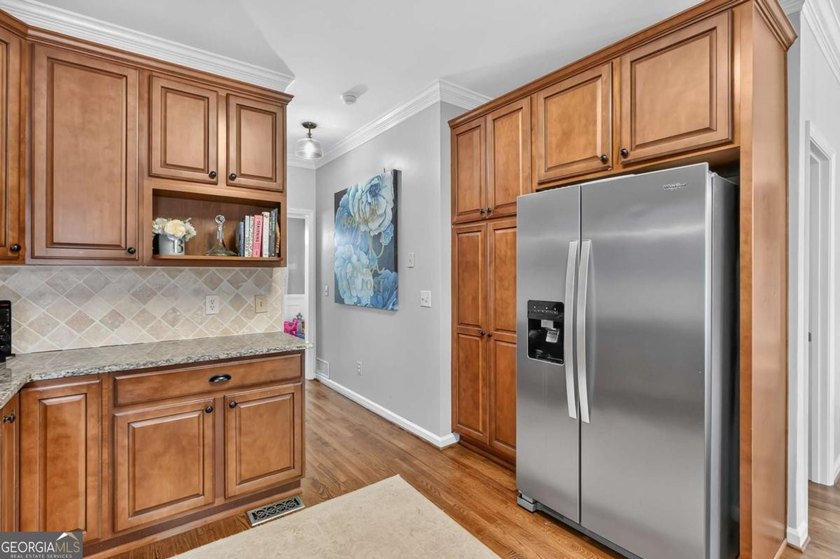 This Well-Maintained 4 Bedroom, 2.5 Bathroom Home with a - photo 14