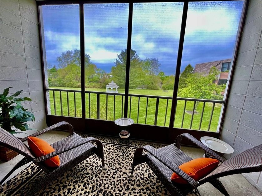 Welcome to Waterview Condominium community in charming Warren - photo 5