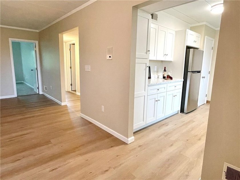 Welcome to Waterview Condominium community in charming Warren - photo 8