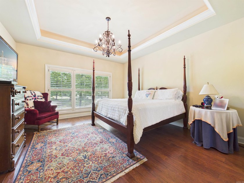 Beautiful 3 bed, 2 bath brick home on the golf course in The - photo 15