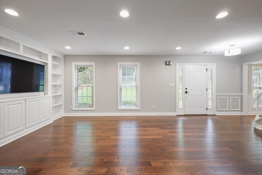 Welcome home to 525 Cranberry Place, where charming curb appeal - photo 10