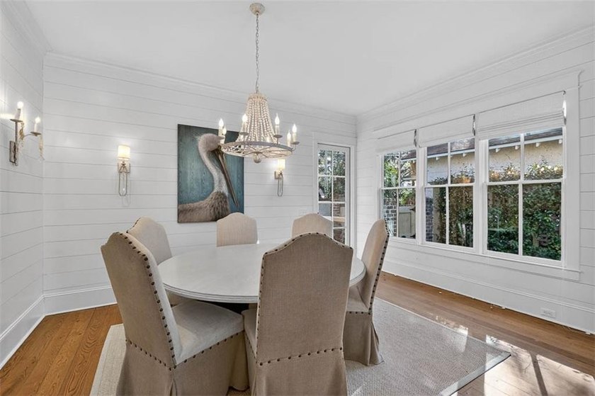 Nestled in the neighborhood of Village Oaks, this beautifully - photo 11