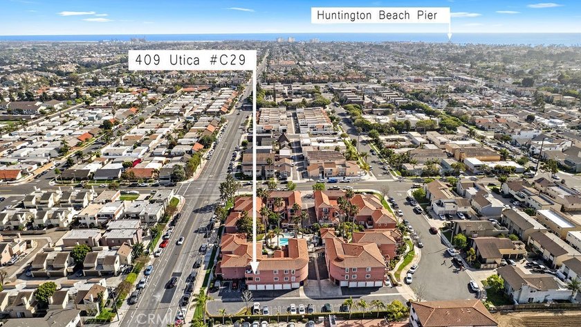 Rare offering! This beautifully maintained single-story 3 - photo 34