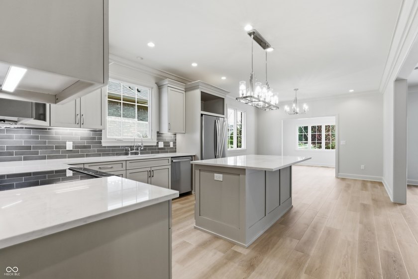 Welcome to an extraordinary opportunity to own a never-lived-in - photo 10