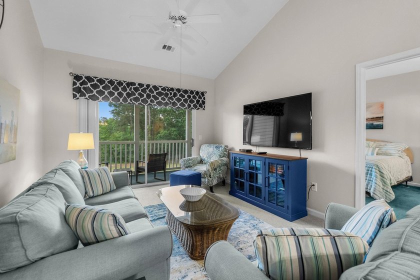 Welcome to your perfect coastal retreat! This beautifully - photo 11