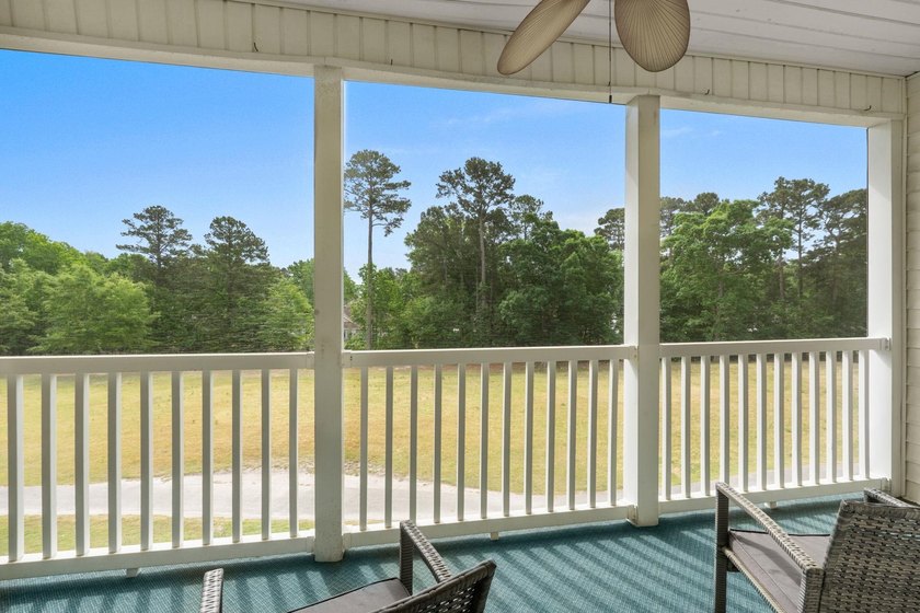 Welcome to your perfect coastal retreat! This beautifully - photo 17