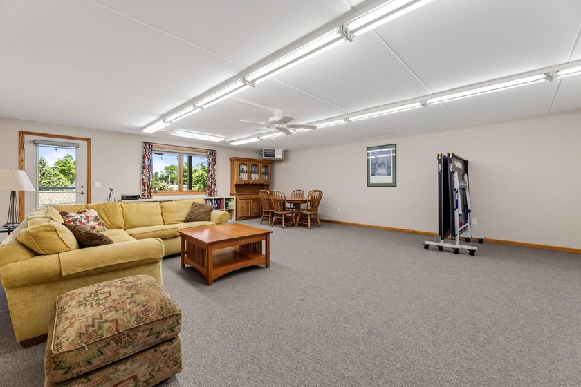Meticulous and beautifully cared for! 329 2nd street is set and - photo 17