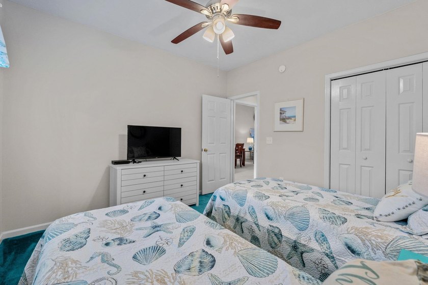 Welcome to your perfect coastal retreat! This beautifully - photo 42