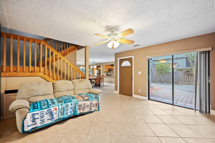 Best location in West Broward, Plantation to own this fee simple - photo 4