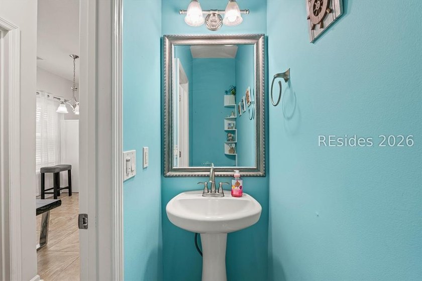 Located in the heart of Bluffton, this beautifully maintained - photo 16