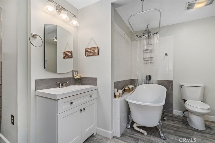 Welcome to 8702 Davmor Avenue, a lovely four-bedroom - photo 25