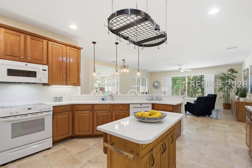 Pristine Single-Story Living on a Quiet Cul-de-Sac in Sun City! - photo 21