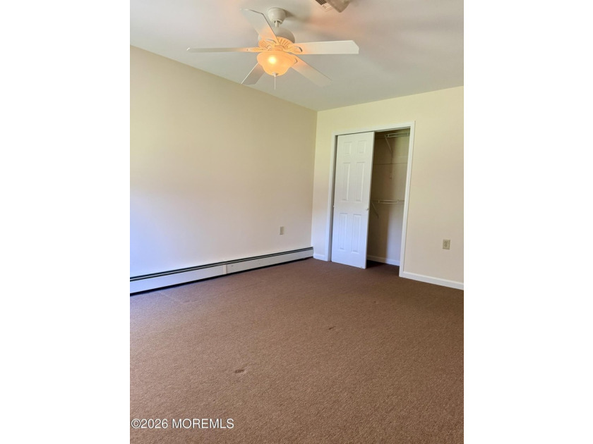 Freshly painted extremely clean lakeview model. 2 bedrooms 2 - photo 19