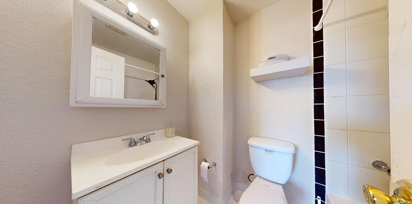 Welcome to 217 Foxtail Dr, G, a charming property offering - photo 18