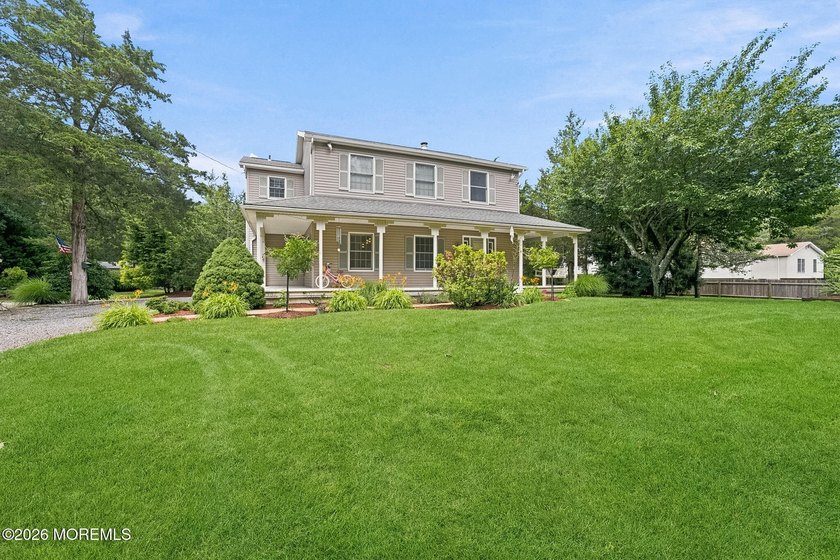 Finally hit the market! Must see this home to appreciate this - photo 13