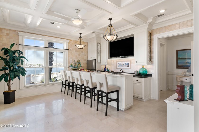 Welcome to 316 Yacht Club, one of the most extraordinary - photo 15