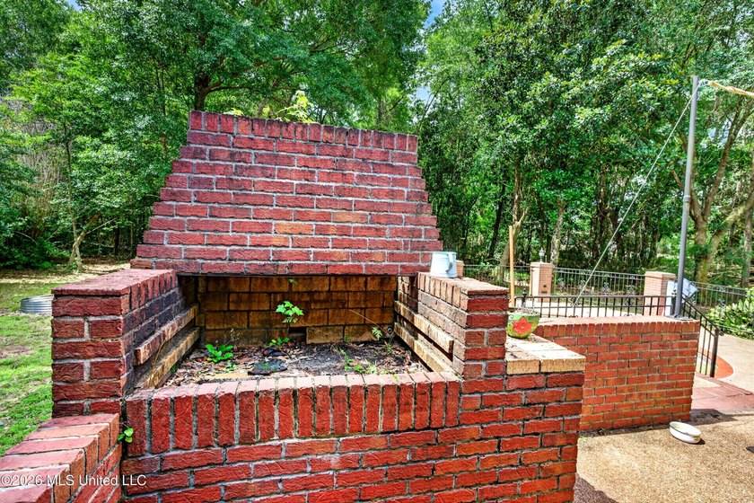 Discover the perfect blend of comfort, space, and functionality - photo 26