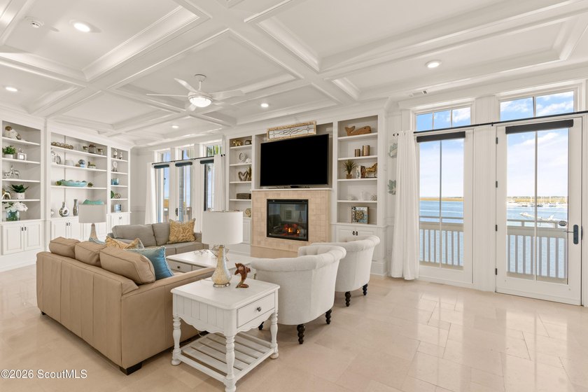 Welcome to 316 Yacht Club, one of the most extraordinary - photo 32