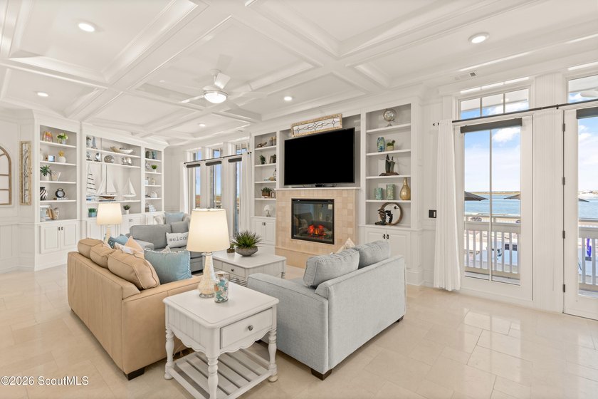 Welcome to 316 Yacht Club, one of the most extraordinary - photo 33