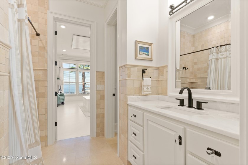 Welcome to 316 Yacht Club, one of the most extraordinary - photo 38