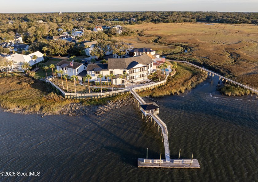 Welcome to 316 Yacht Club, one of the most extraordinary - photo 45