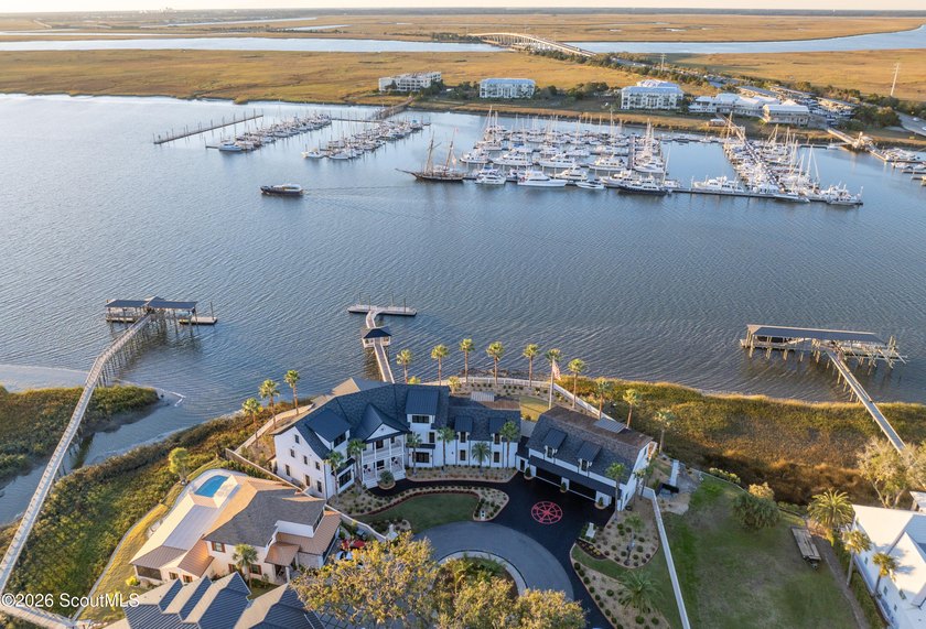 Welcome to 316 Yacht Club, one of the most extraordinary - photo 46