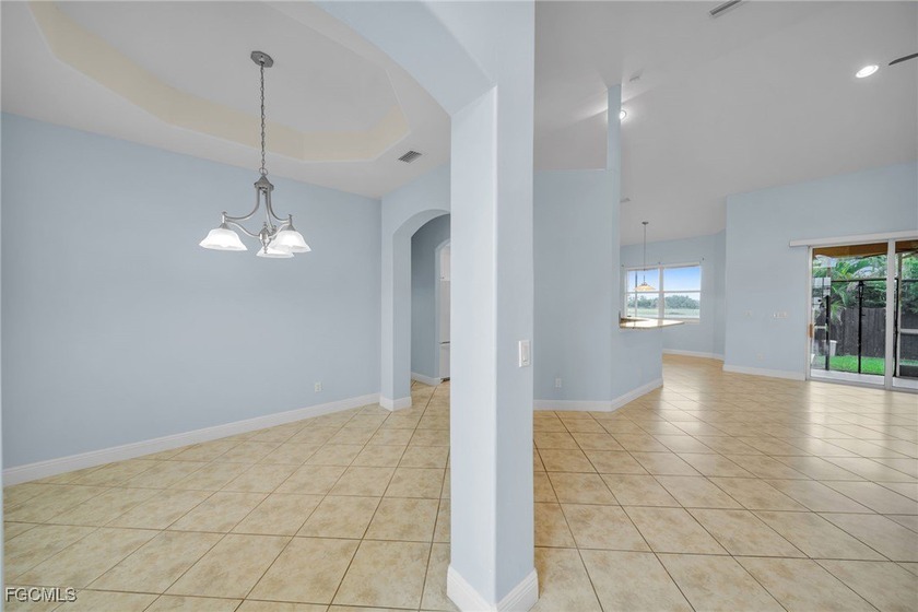 Your New Home Awaits . This contemporary residence combines - photo 3