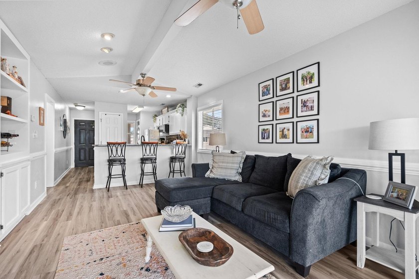 End-unit 2BR/2BA condo located in a gated Intracoastal Waterway - photo 21