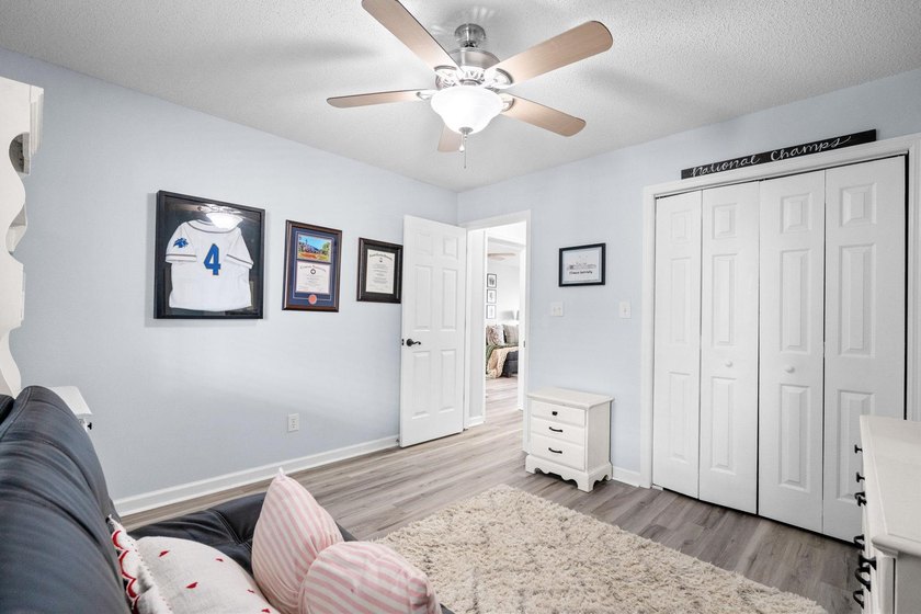 End-unit 2BR/2BA condo located in a gated Intracoastal Waterway - photo 25