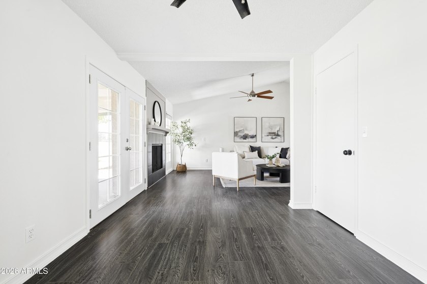 Welcome to this beautifully updated 2 bedroom, 2 bathroom - photo 14