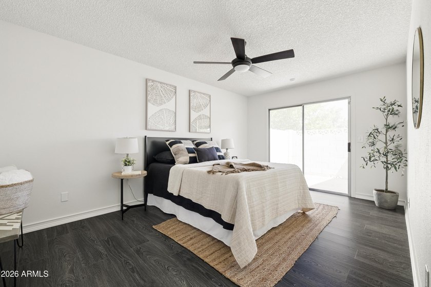Welcome to this beautifully updated 2 bedroom, 2 bathroom - photo 18