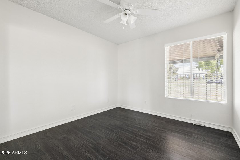 Welcome to this beautifully updated 2 bedroom, 2 bathroom - photo 26