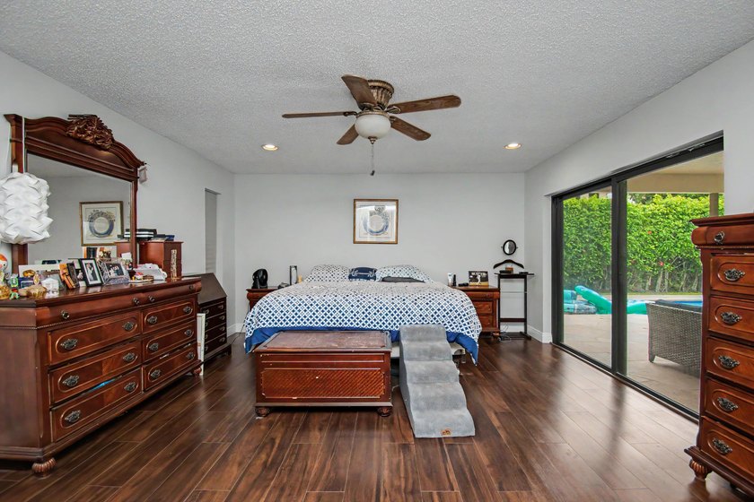 Florida living at its finest in the highly desirable Thornhill - photo 28
