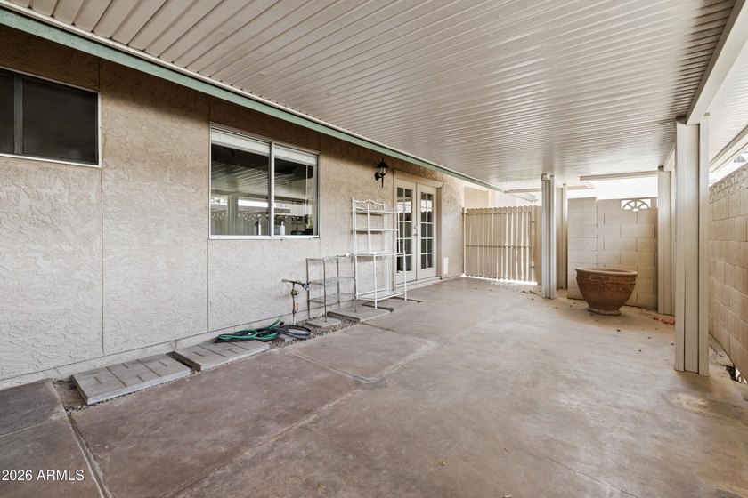 Welcome to this beautifully updated 2 bedroom, 2 bathroom - photo 29