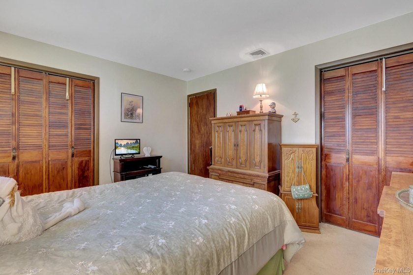 Don't miss this amazing opportunity to make this charming ranch - photo 23