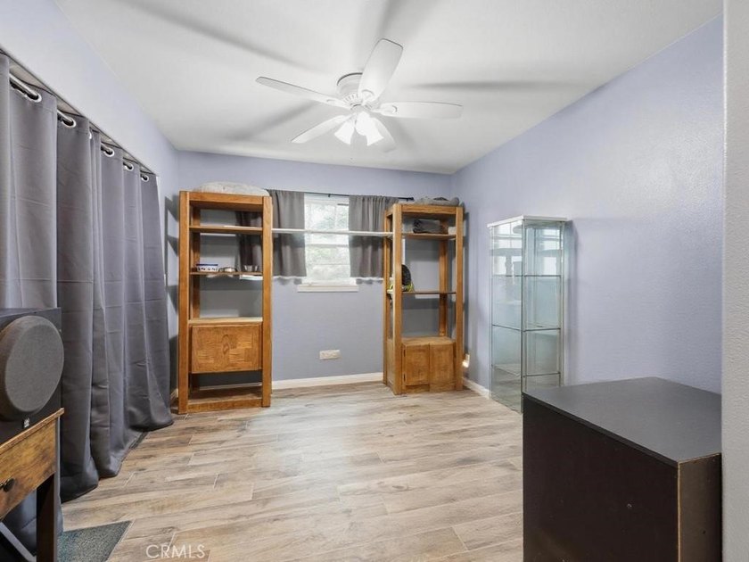 Welcome to 6261 Vanguard Avenue in the Eastgate neighborhood of - photo 25