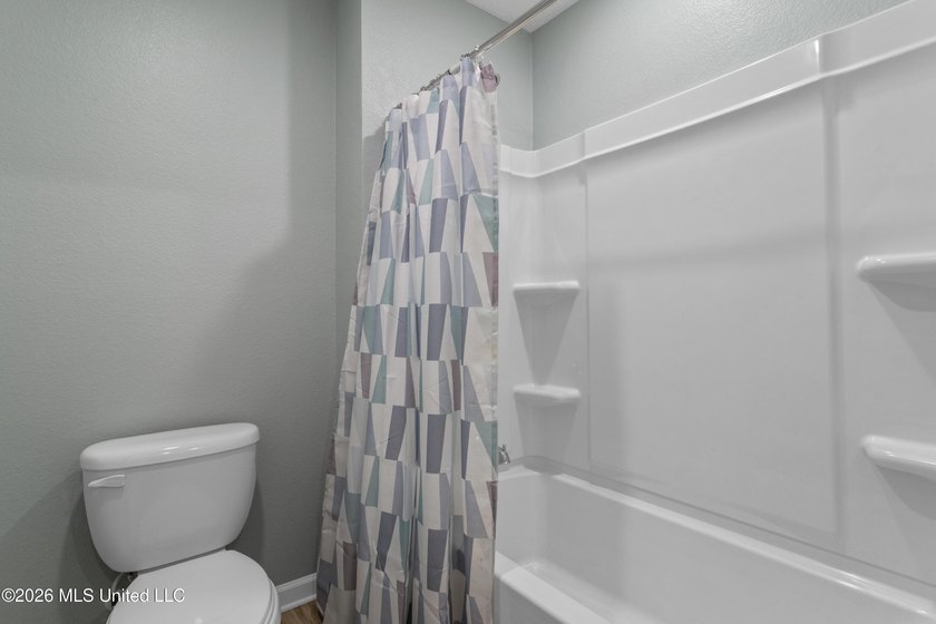 ASSUMABLE 4.25% RATE! The perfect home for a growing family in - photo 33