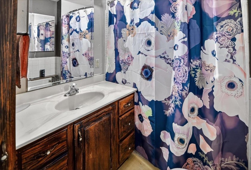 Rare opportunity for owner-occupants and investors alike!! This - photo 15