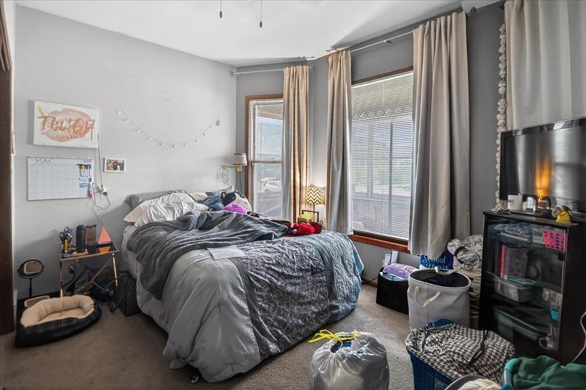 Rare opportunity for owner-occupants and investors alike!! This - photo 16
