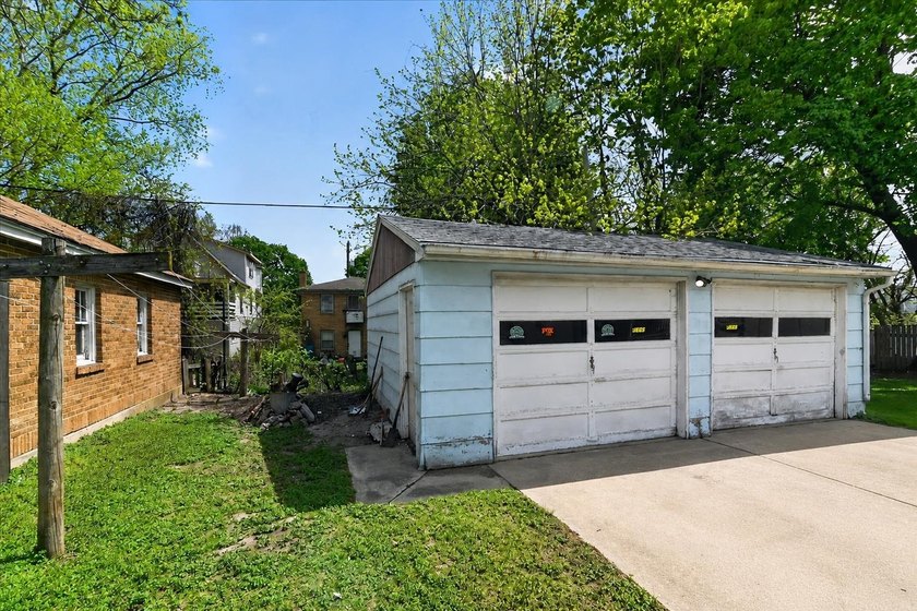 Rare opportunity for owner-occupants and investors alike!! This - photo 26