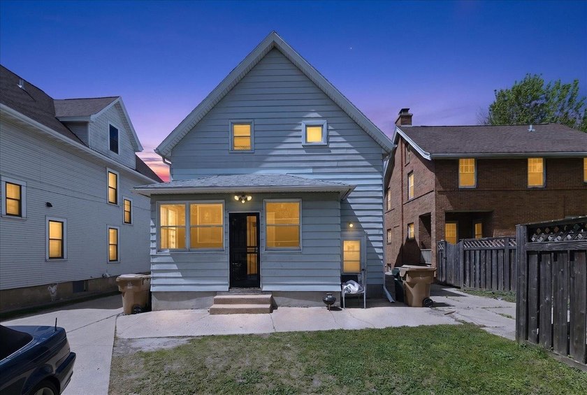 Rare opportunity for owner-occupants and investors alike!! This - photo 29