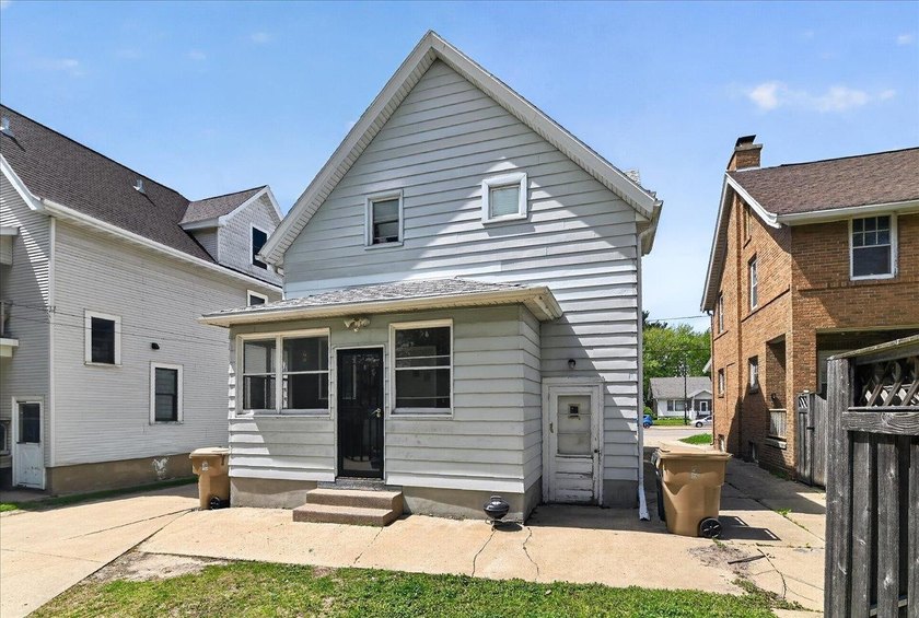 Rare opportunity for owner-occupants and investors alike!! This - photo 32